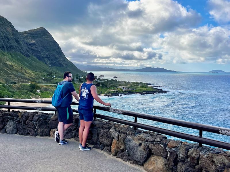 Oʻahu Full-Day Small-Group Island Tour with Waimea Falls - What the small-group setup changes