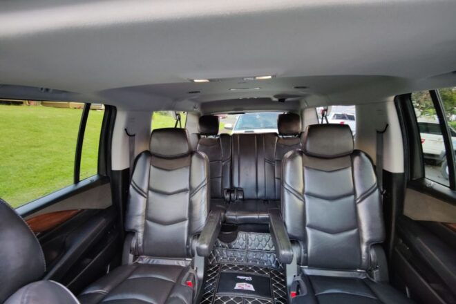 Oahu: Honolulu Airport Private by Escalade SUV - Meeting Points for Pickup and Drop-off
