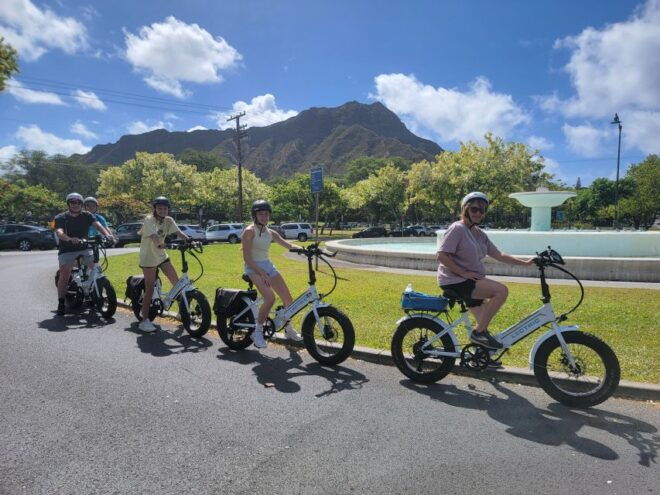 Oahu: Honolulu E-Bike Ride and Diamond Head Hike - Experience Highlights