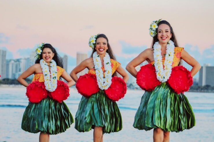 Oahu: Ka Moana Luau Dinner and Show at Aloha Tower - Ticket Details
