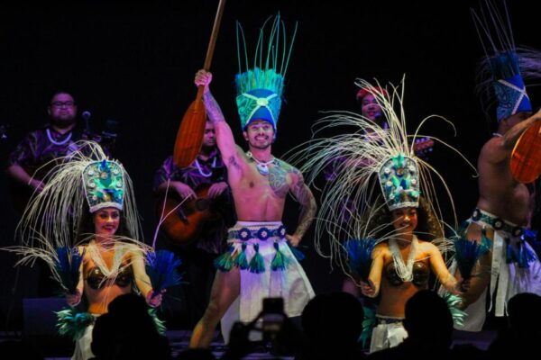 Oahu: Ka Moana Luau Dinner and Show at Aloha Tower - Common Questions