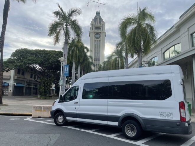 Oahu: Ko Olina or Kapolei to Airport Private Transfer - Exclusive Air-Conditioned Van for Your Group