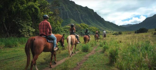 Oahu: Kualoa Hills and Valleys Horseback Riding Tour - Requirements and Restrictions