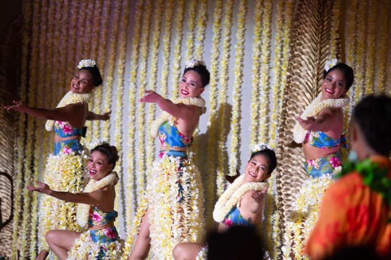 Oahu: N Lei Aloha Lau & Dinner or Cocktail Show Option - Practical Tips for Visitors  
