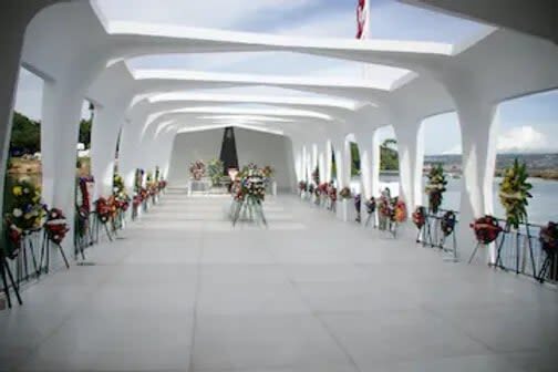 Oahu: Official USS Arizona Memorial Narrated Audio Tour - Choosing a tour option and judging the price