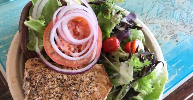 Oahu: Private Full-Day Foodie & Sightseeing Tour - Scenic Locations on the East Side