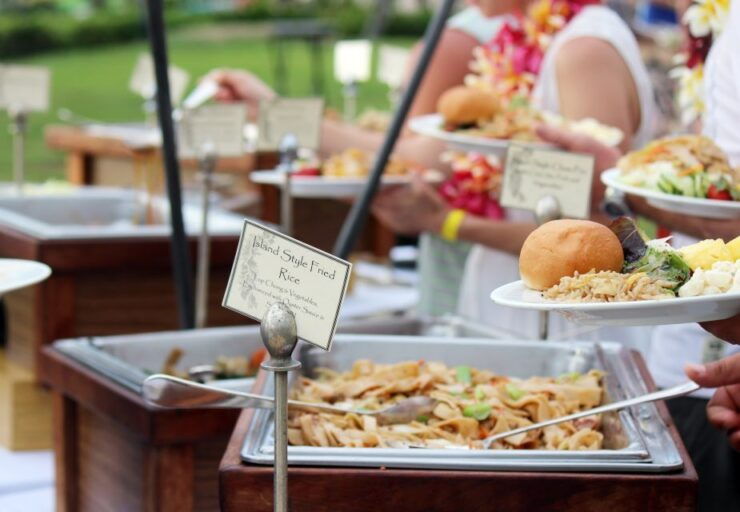 Oahu: Queens Waikiki Luau - Experience