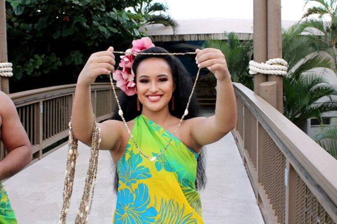 Oahu: Sea Life Park Aloha Kai Luau and Hawaiian Buffet - Dazzling Traditional Luau Show