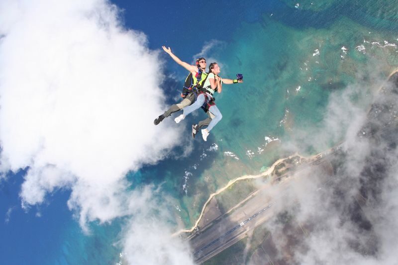 Oahu Skydiving (Skydive Hawaii) - Briefing, harness, and the moment of the jump