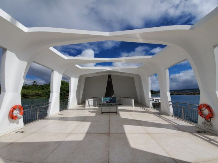 Oahu: USS Arizona Memorial Captains Narrated Multimedia Tour - Experience Highlights
