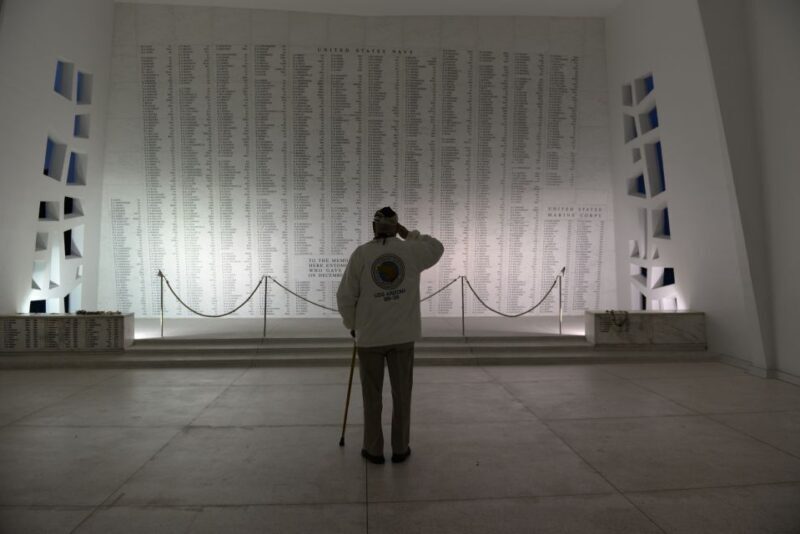 Oahu: USS Arizona Memorial Chief's Narrated Multimedia Tour - An Honest Look at the Experience
