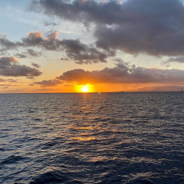 Oahu: Waikiki Beach Oahu & Diamond Head Sunset Cruise - Additional Information