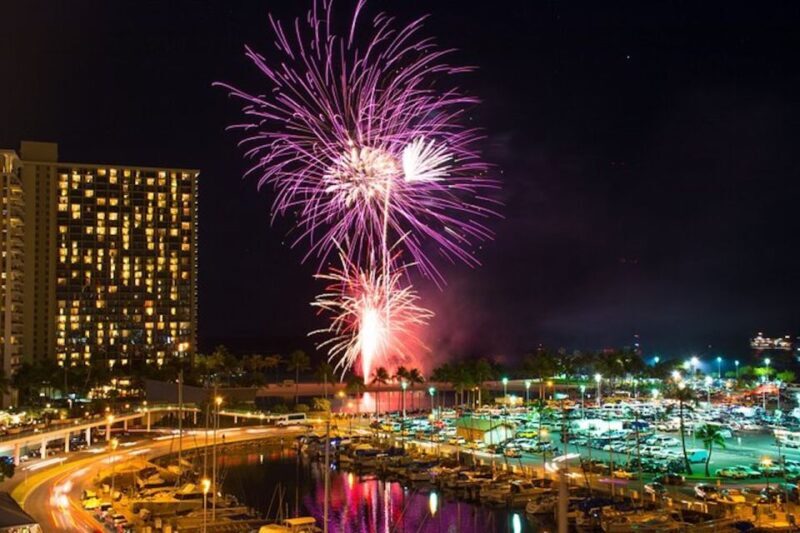 Oahu: Waikiki Friday Night Fireworks Catamaran (Wahine Koa) - Good To Know