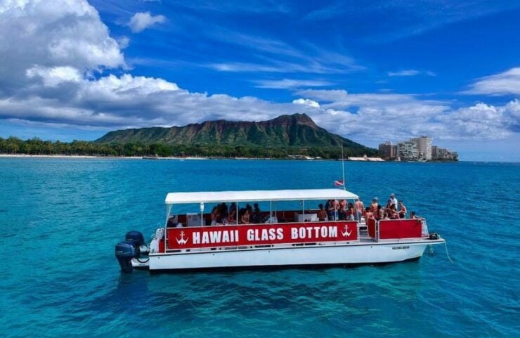Oahu: Waikiki Glass Bottom Boat Sunset Cruise - Experience on the Boat