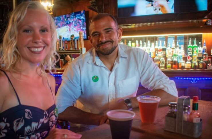 Oahu: Waikiki History Tour Pub Crawl - Experience Highlights