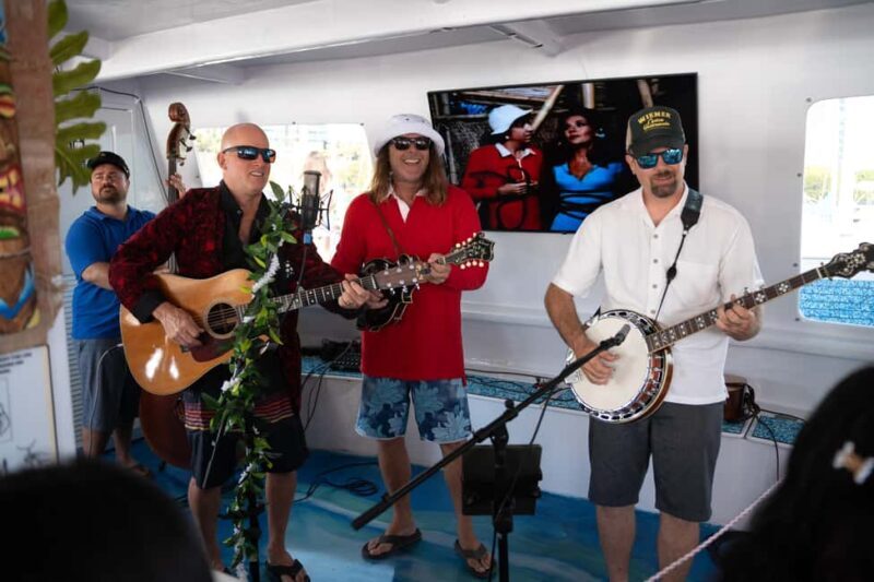 Oahu: Waikiki Sunset Cruise With Live Music Entertainment - The Musical Vibe: Hawaiian, Jazz, or DJ