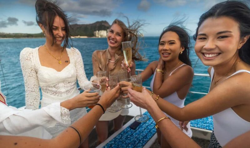 Oahu: Waikiki Sunset Cruise With Live Music Entertainment - The Practical Side: Timing, Meeting Point, and Tips