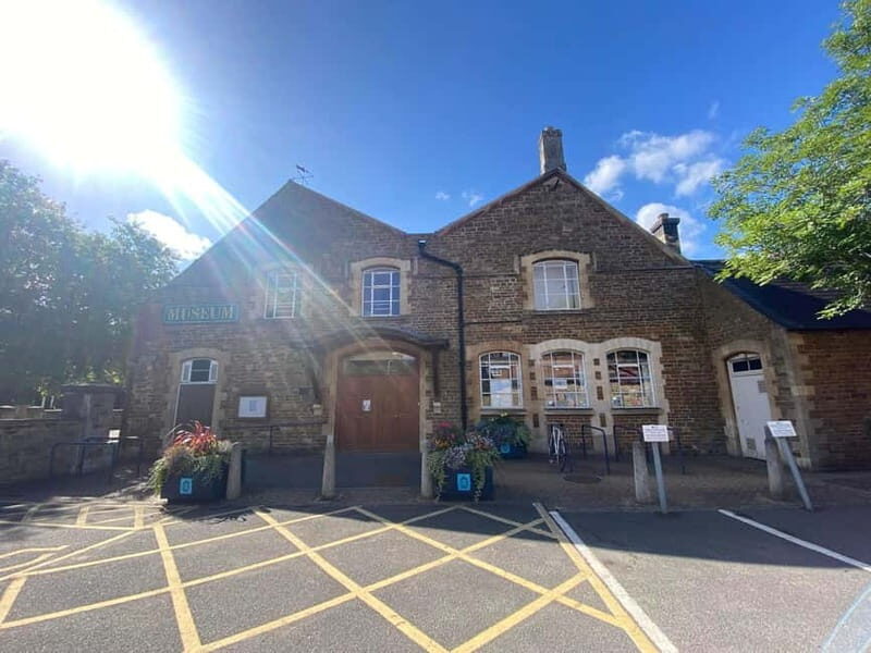 Oakham: Guided Walking Tour - Who Will Appreciate This Tour?