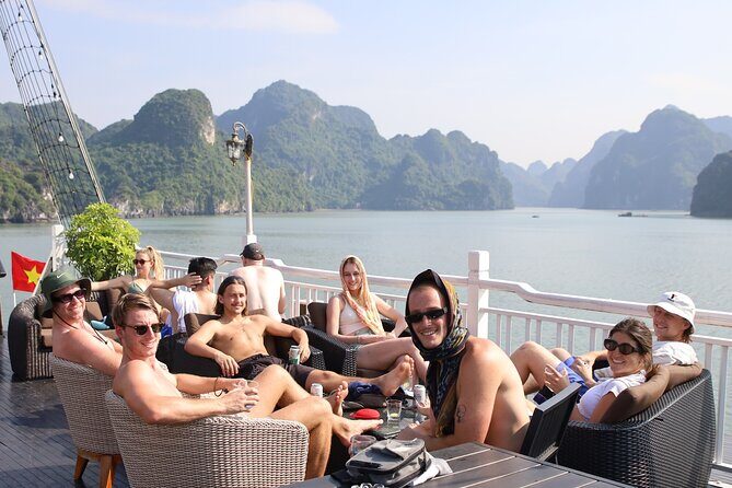 Oasis Bay Party Cruise 2 Days 1 Night, Young Travelers and Fun - FAQ