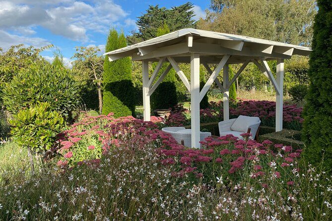 Oasis Cottage Gardens and Floristry Studio in Oxford, NZ - FAQ