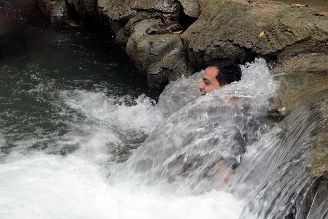 Oaxaca and Huatulco Waterfall Tour - Cultural Experience and Traditional Food