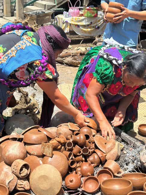 Oaxaca: Artisan Clay Pottery Workshop w/Breakfast and Brunch - Crafting Your Own Piece