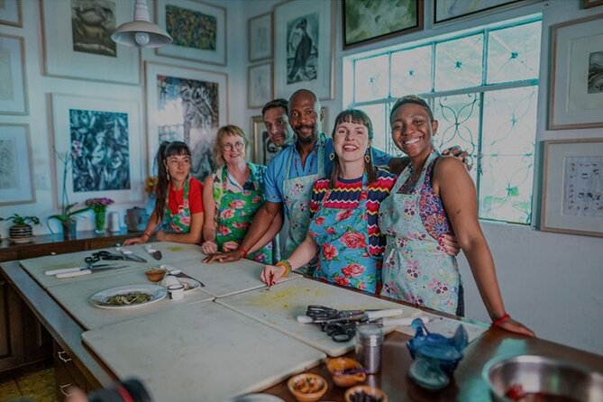 Oaxaca Before the Spanish a Special Class Devoted to Prehispanic Oaxacan Recipes - Common Questions