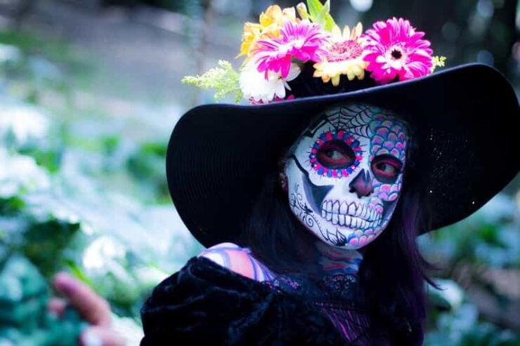 Oaxaca: Day of the Dead Evening Walking Tour With Dinner - Itinerary and Highlights