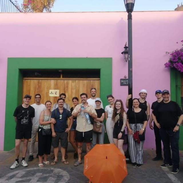 Oaxaca: Oaxaca City Beyond the Surface Walking Tour - Exploring Vibrant Markets