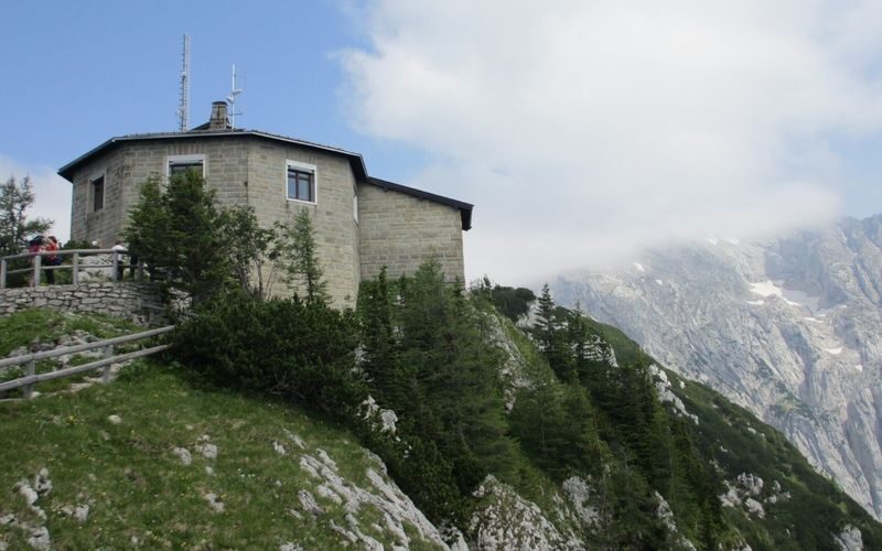 Obersalzberg and Eagles Nest Day Tour from Munich - The road from Munich sets the day’s pace