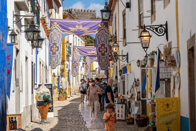 Óbidos: Flexible Walking Tour in Medieval Town - What the Experience Includes