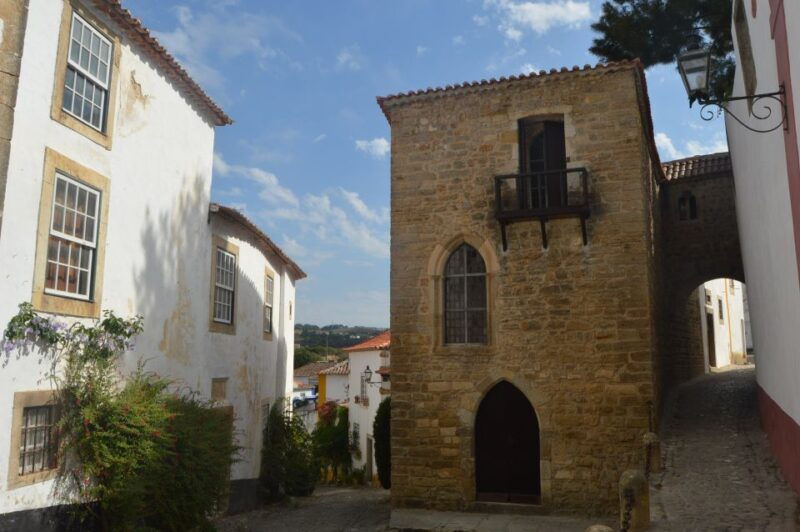 Óbidos: Medieval Tales & Secrets Spots Guided Walking Tour - Who Will Appreciate This Tour?