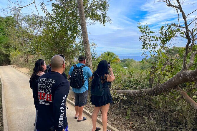 Ocean and Jungle: Snorkel, Quimixto Waterfall and Beach Adventure - FAQ