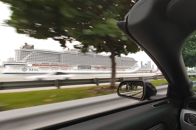 Ocean Drive Ride to Miami On A Convertible - Best Time to Take the Ocean Drive Ride