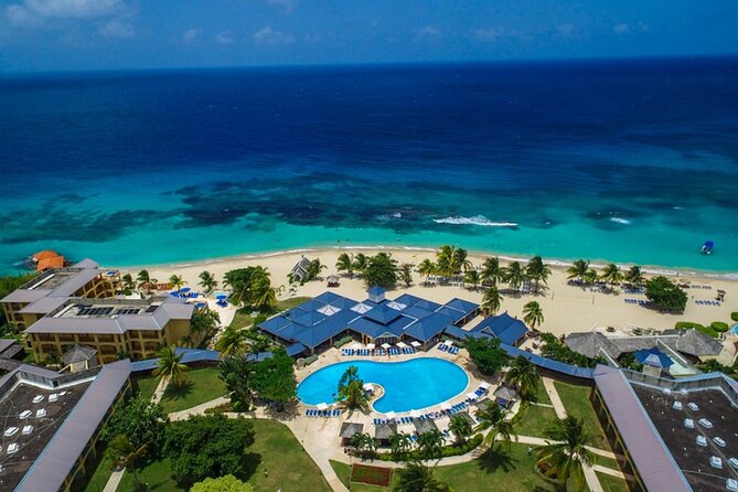 Ocean Eden Bay Private Airport Transfer - Overview and Meeting Details