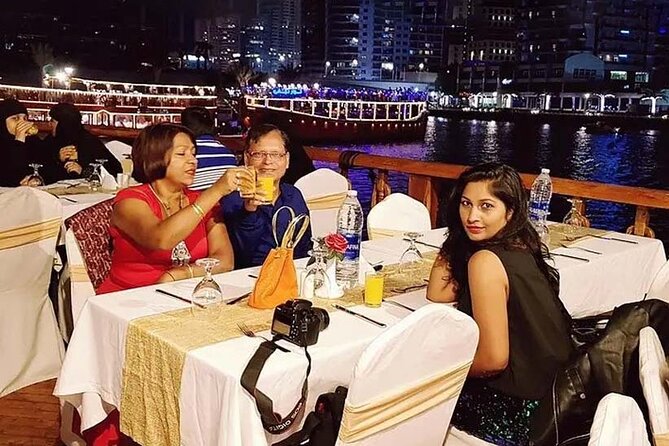 Ocean Empress Dinner Cruise in Marina With Transfer Options - Inclusions
