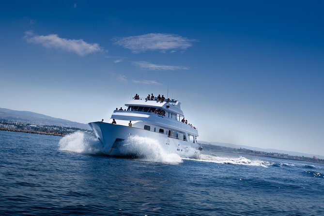 Ocean Flyer | Elite (18+) Cruise - Swim Stops and Activities