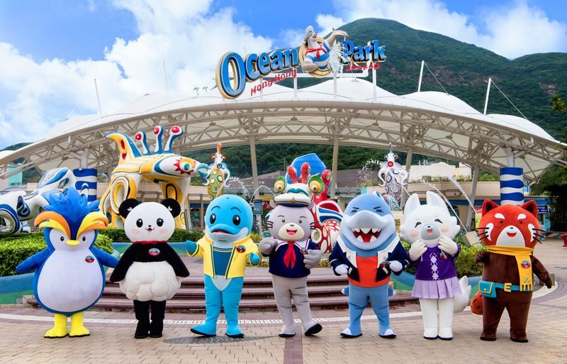 Ocean Park Hong Kong Ticket - The aquarium rewards a slower pace