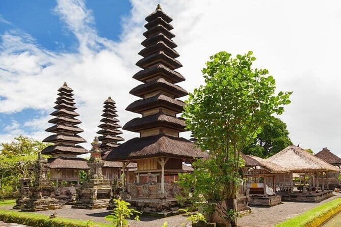 Ocean Walker with Tanah Lot Sea Temple Tour - In-Depth Look at the Tour Experience