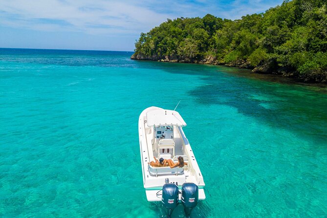 Ocho Rios All-Day Powerboat Adventure - Jamaican Fare Lunch