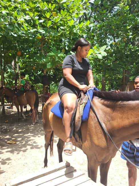 Ocho Rios : Bamboo River Rafting and HorseBack Riding - The Sum Up