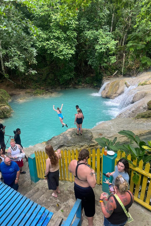 Ocho Rios : Blue Hole and Sightseeing Tour - FAQ