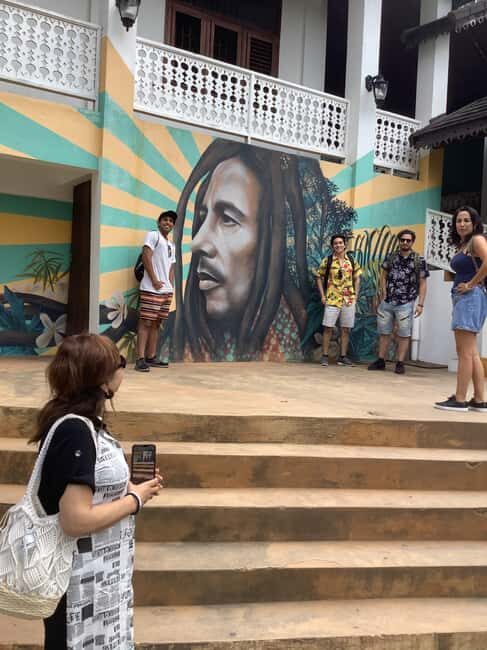Ocho Rios: Bob Marley Museum and Nine Mile Guided Tour - Good To Know