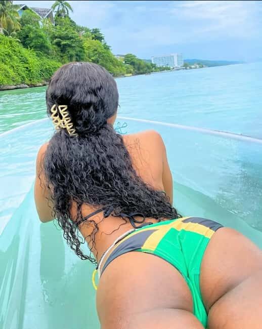 Ocho Rios: Clear Kayak Photoshoot with Pickup - Good To Know