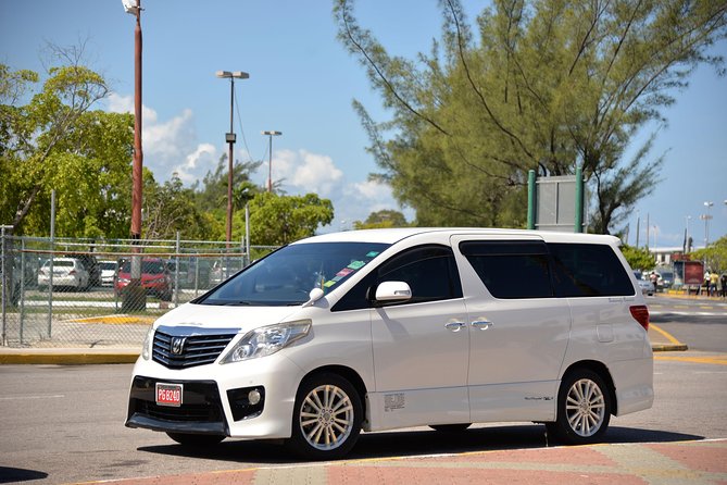 Ocho Rios Hotels Transfer Between Montego Bay Airport (MBJ) - Overview of Transfer Service