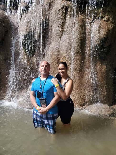 Ocho Rios: Konoko Falls, Fern Gully, and Shopping Tour - FAQ