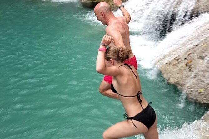 Ocho Rios Lookout Blue Hole Rafting and Lunch - Ocho Rios Lookout Blue Hole Rafting and Lunch Review