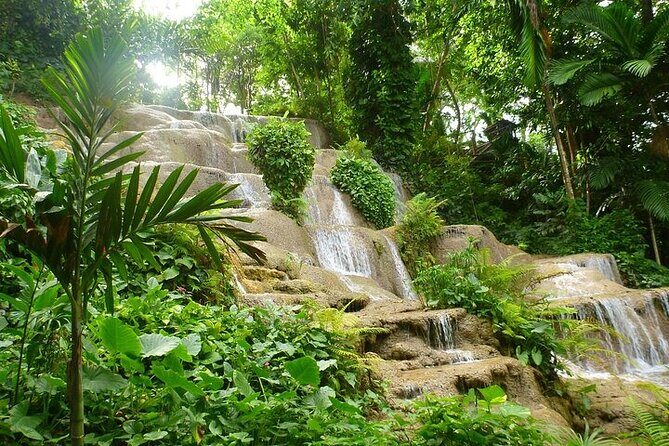 Ocho Rios Mi Crazy: Konoko Falls, Garden and Park with Beach Tour - FAQ