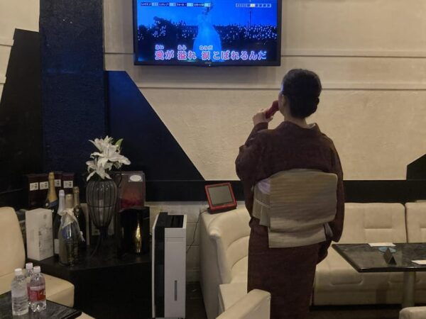 Odawara: Sushi Dinner and Karaoke Experience With Geisha - Frequently Asked Questions