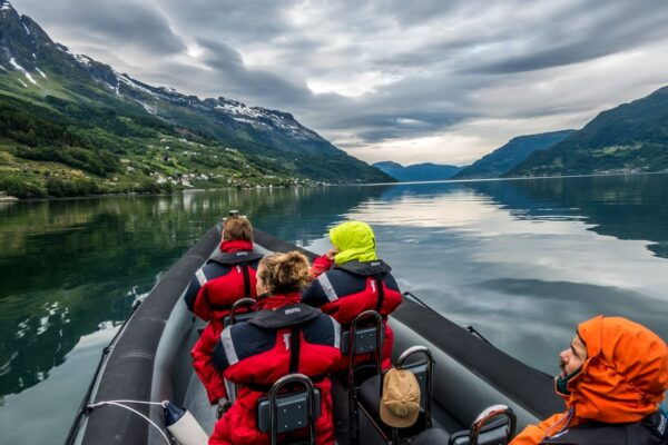 Odda: RIB Boat Tour on the Hardangerfjord - Exploring Hardangerfjords Beauty